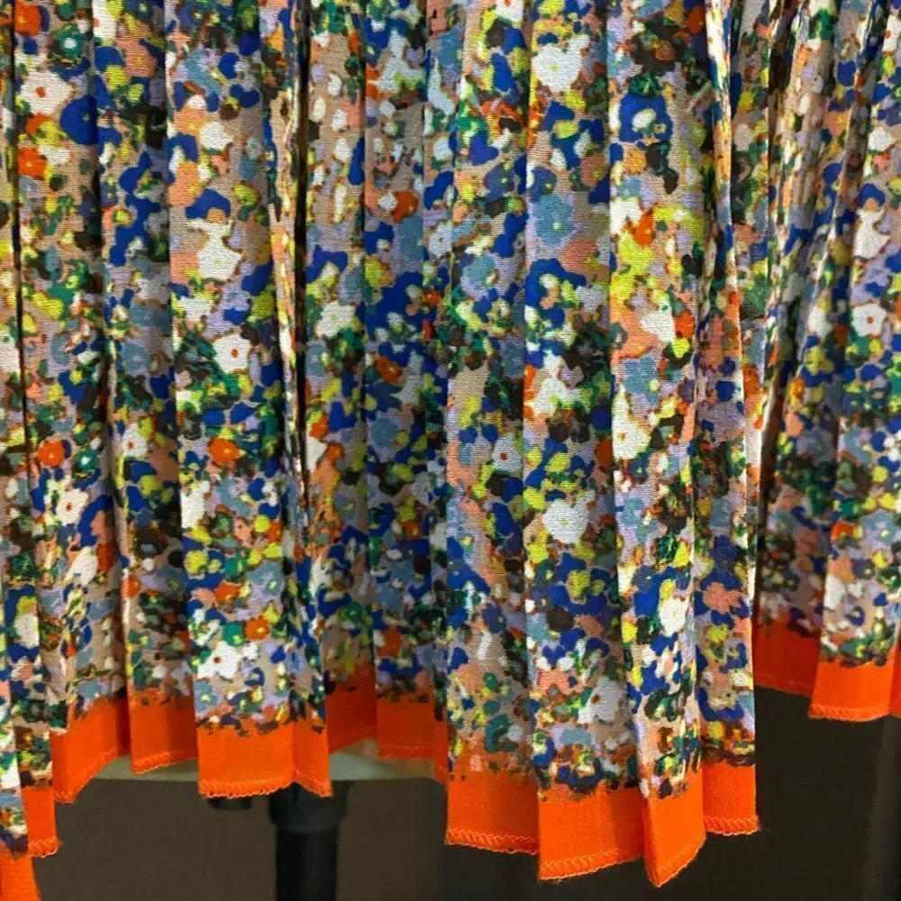 AMERICAN Eagle‎ Outfitters pleated tan floral flowy Georgette skater mini skirt